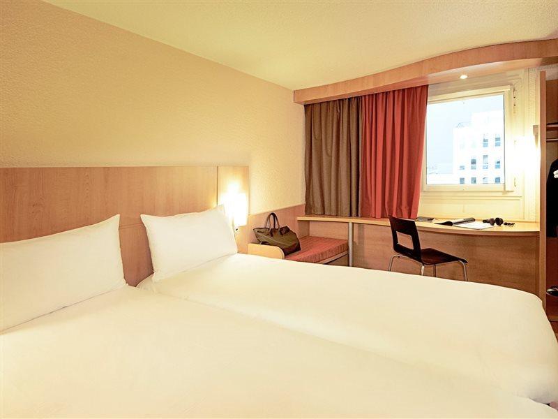 B&B Hotel Lyon Eurexpo Брон Экстерьер фото