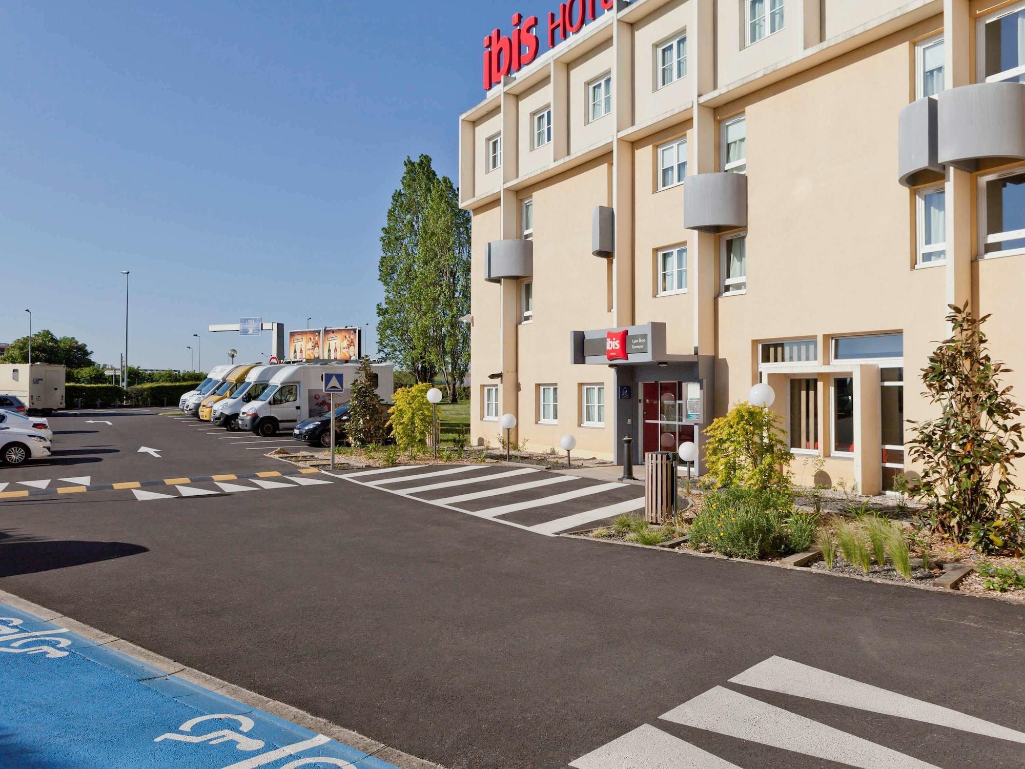 B&B Hotel Lyon Eurexpo Брон Экстерьер фото