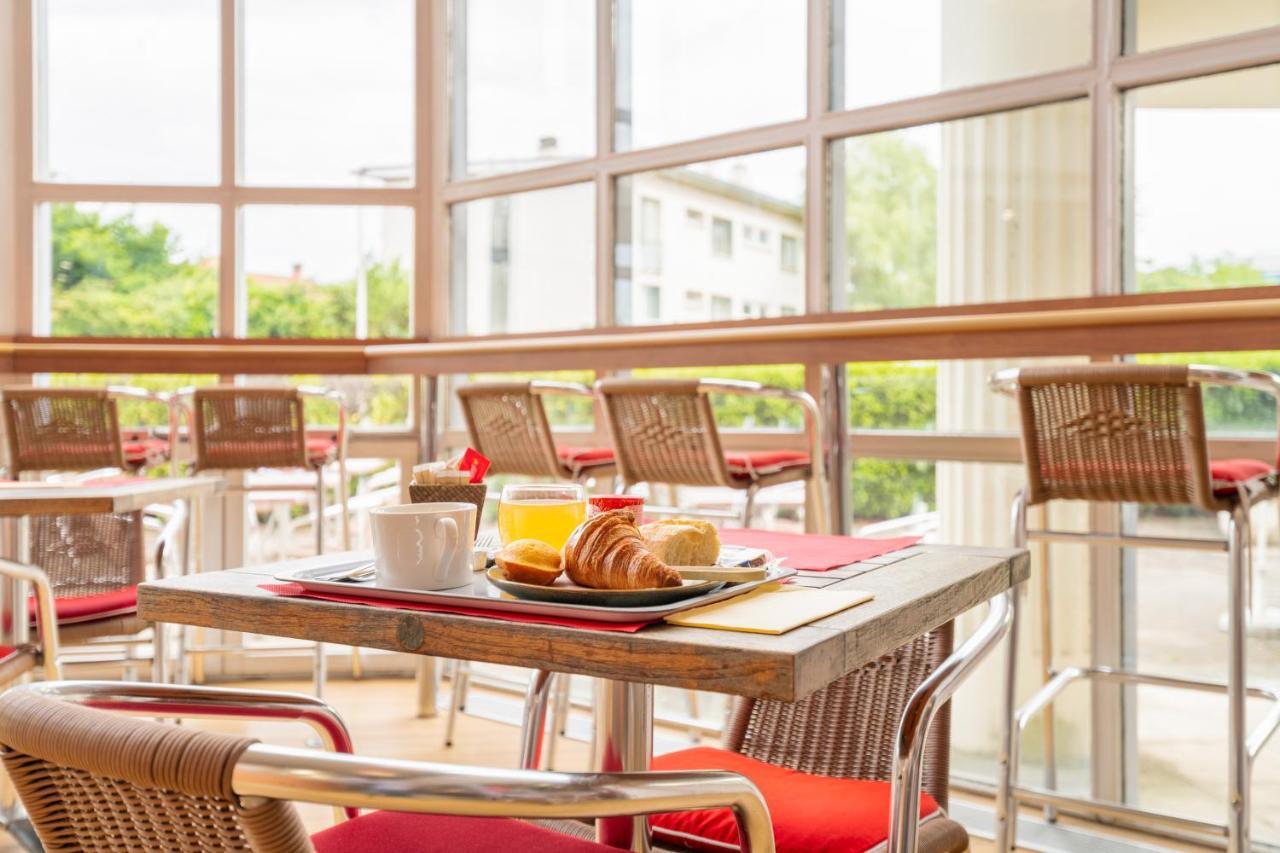 B&B Hotel Lyon Eurexpo Брон Экстерьер фото