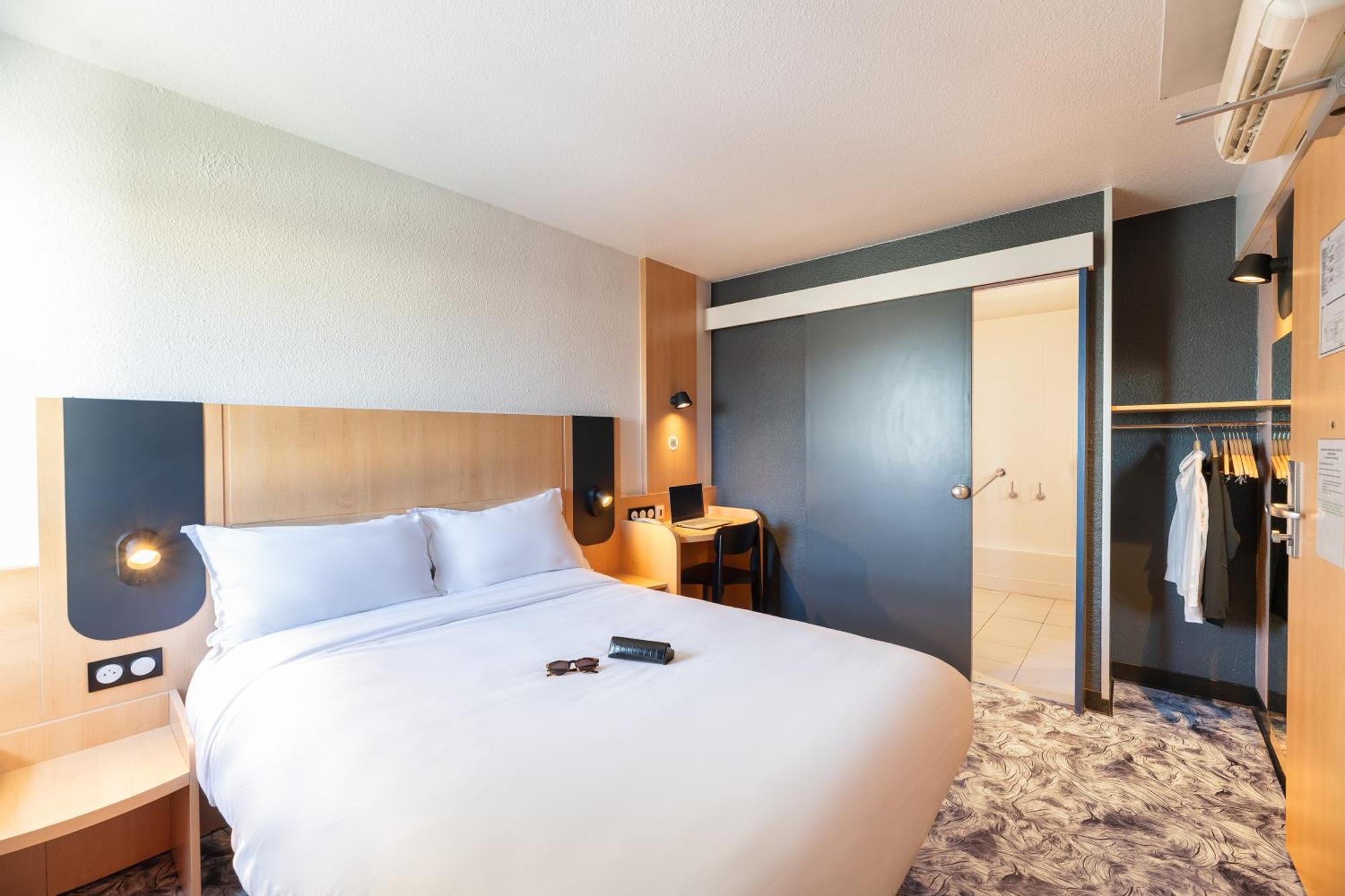 B&B Hotel Lyon Eurexpo Брон Номер фото