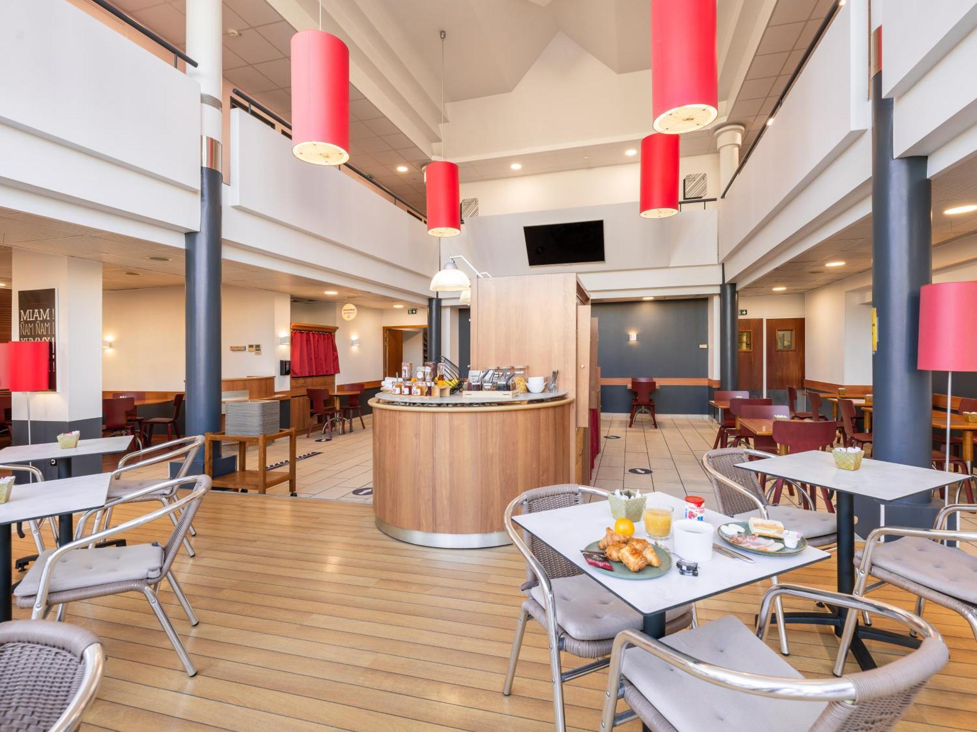 B&B Hotel Lyon Eurexpo Брон Экстерьер фото