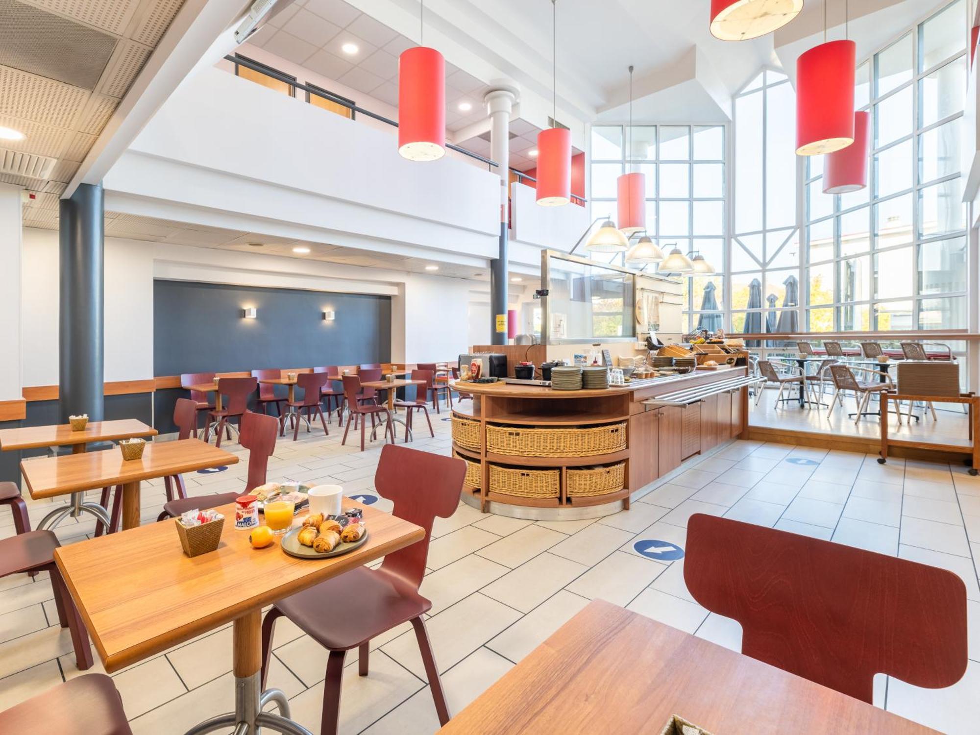 B&B Hotel Lyon Eurexpo Брон Экстерьер фото