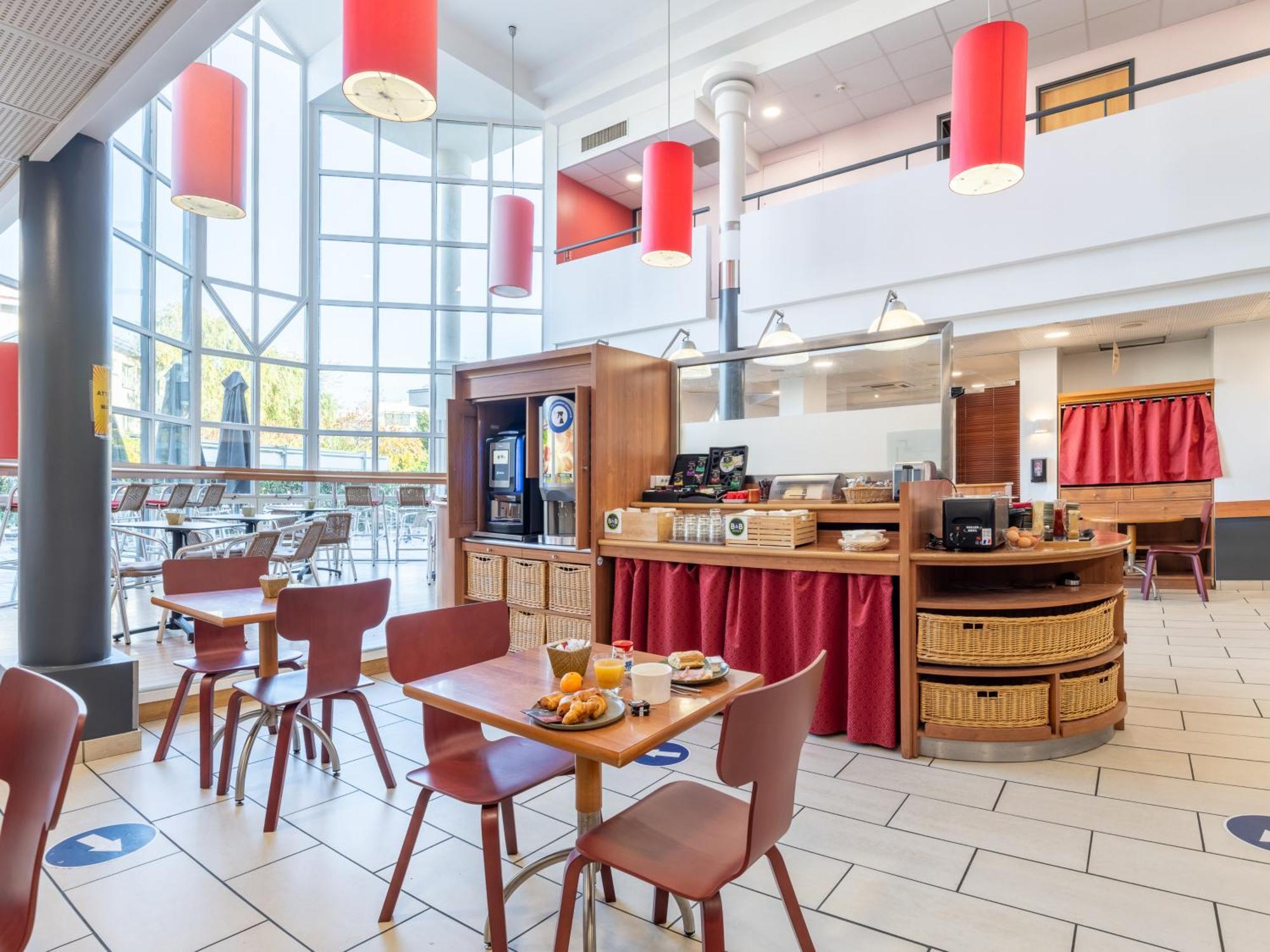 B&B Hotel Lyon Eurexpo Брон Экстерьер фото