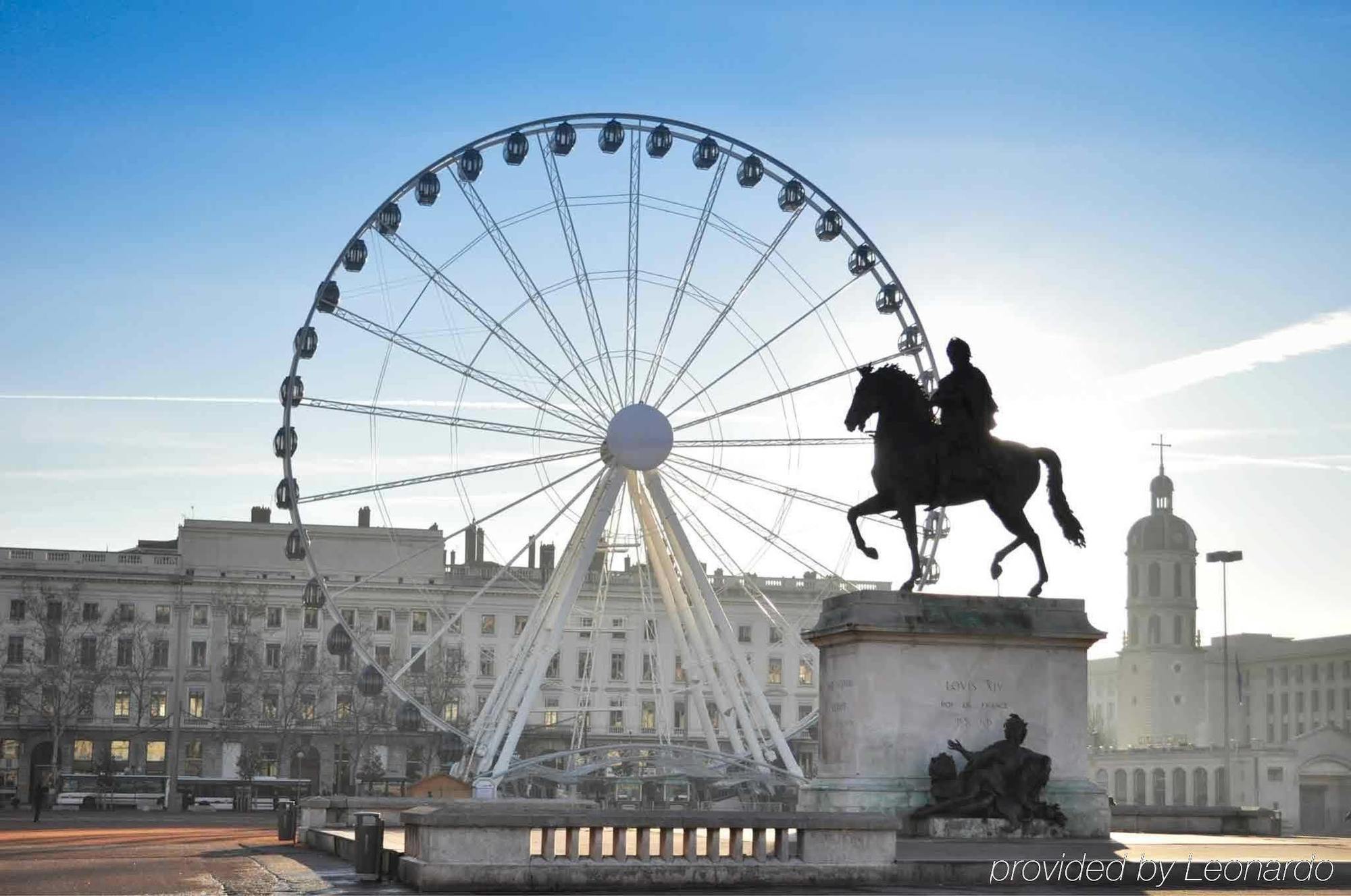 B&B Hotel Lyon Eurexpo Брон Экстерьер фото